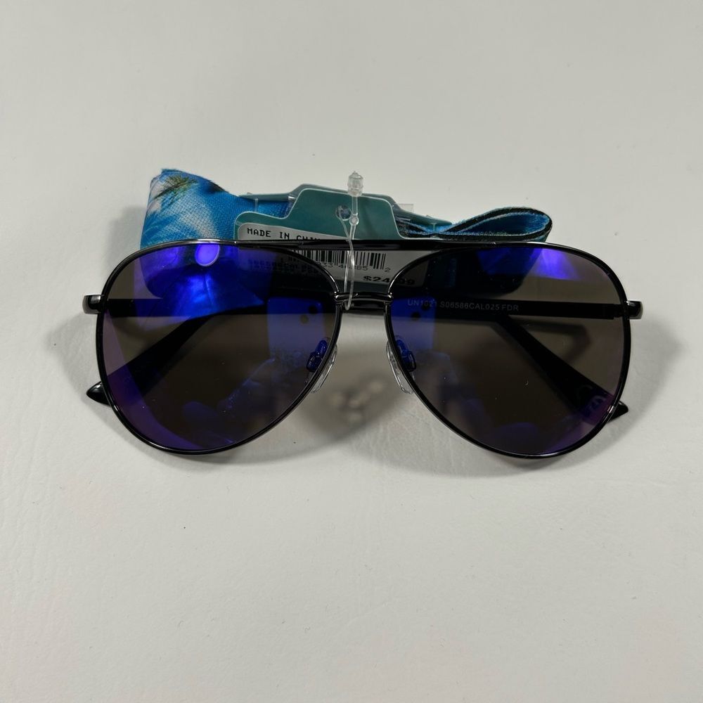 CaliBlue/Foster Grant- Men’s Polarized Sunglasses with Cord